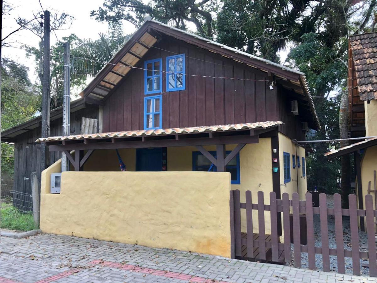 Villa Chales No Centro De Bombinhas Exterior foto